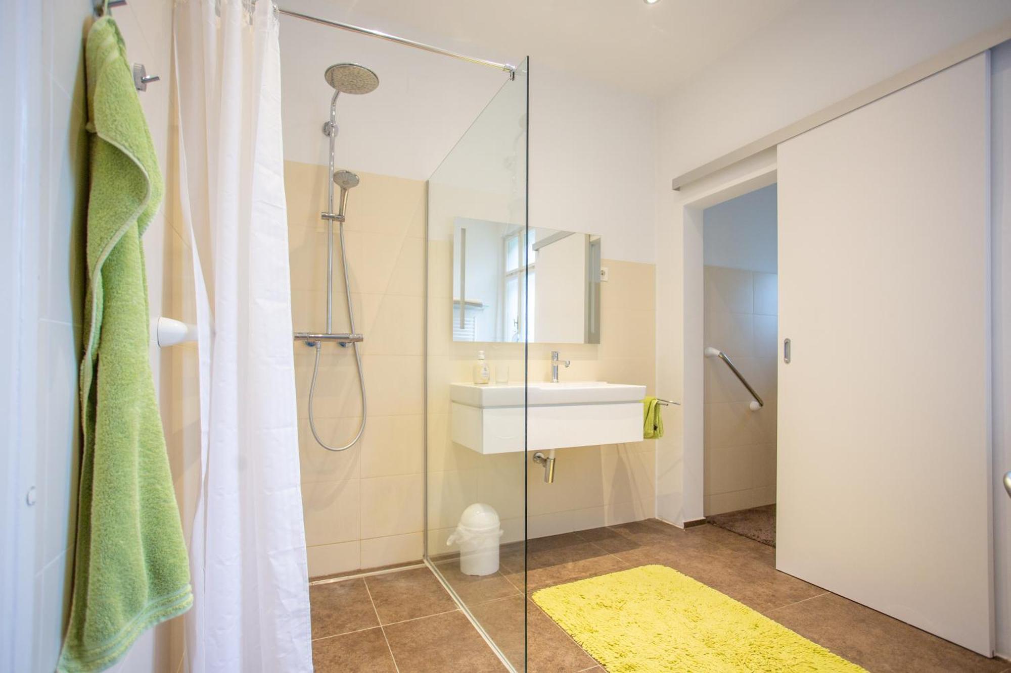 Huebsches Privatzimmer Mit Bad Perchtoldsdorf Dış mekan fotoğraf